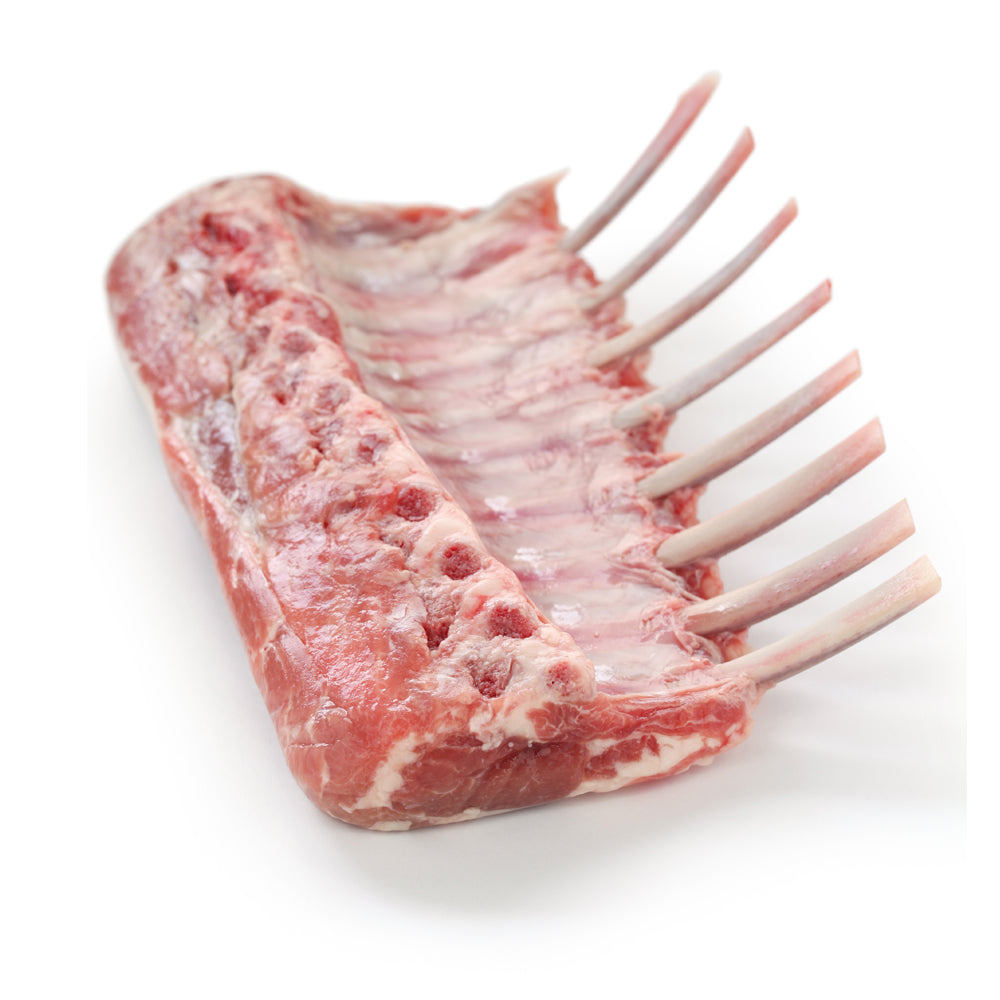 Carré d'agneau élevé localement, français, gamme de 1 à 1,5 lb